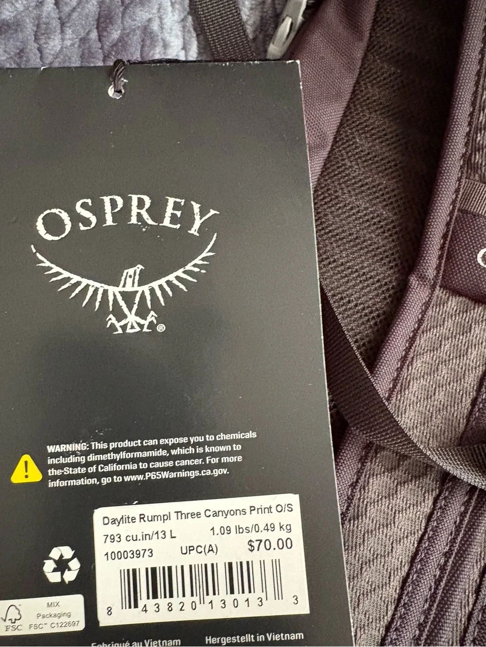 OSPREY Black Backpack with Earth-Tone Pattern and Turquoise Accents - Picture 4 of 4